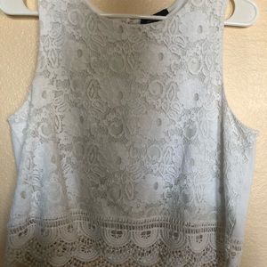 Lace cropped white shirt